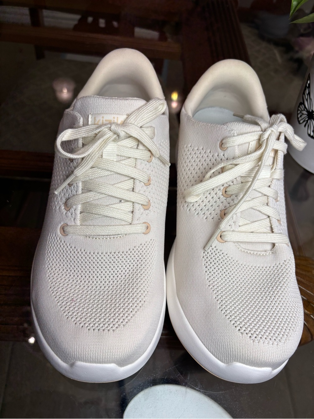 Kizik Hands Free Knit Sneakers Women’s 9.5-11 Wide White Comfort Shoes - Picture 5 of 11